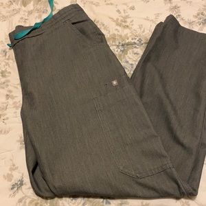 GRAPHITE PETITE YOLA FIGS PANT